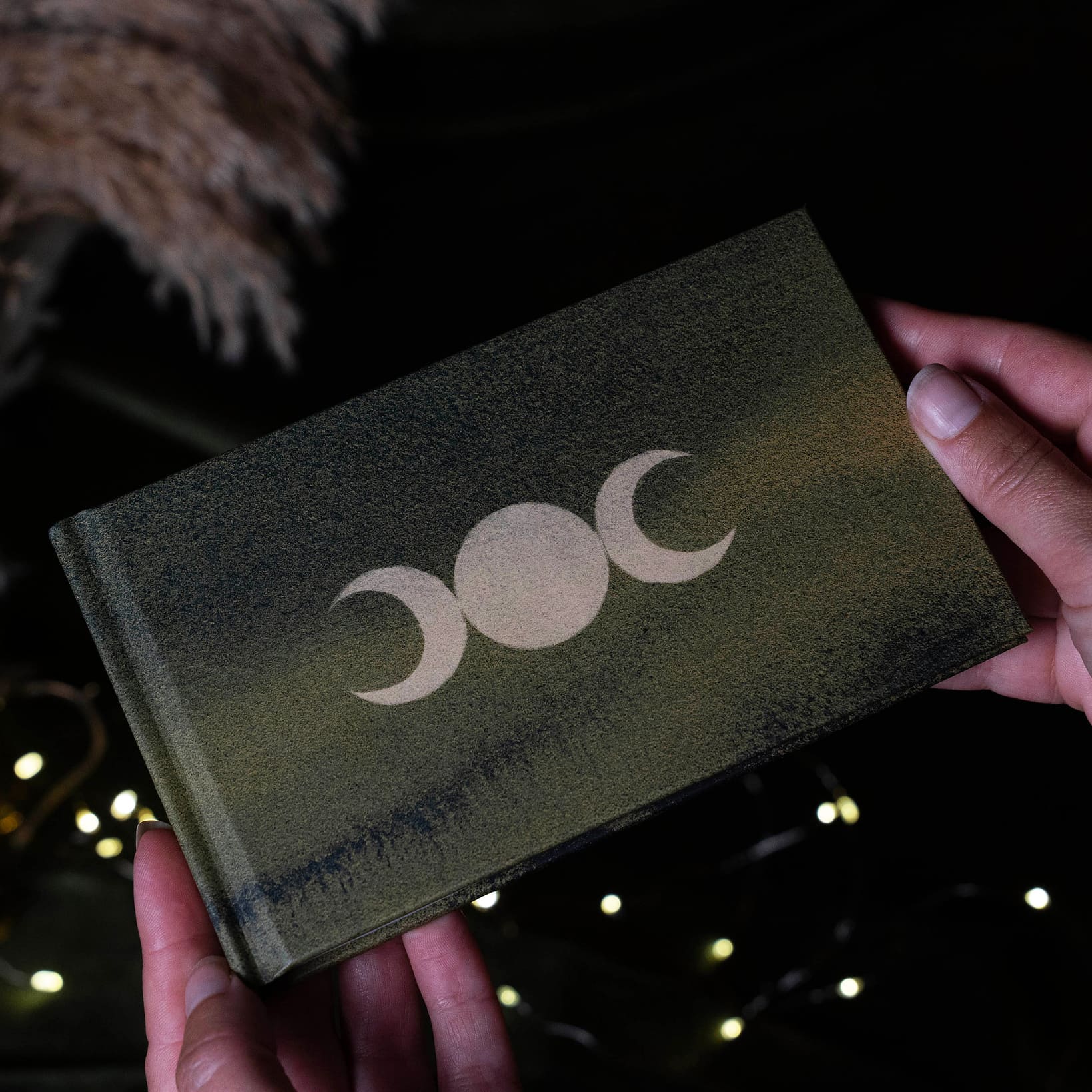 Travel Planner & Moon Guide | 13 Moon Journal | Dateless